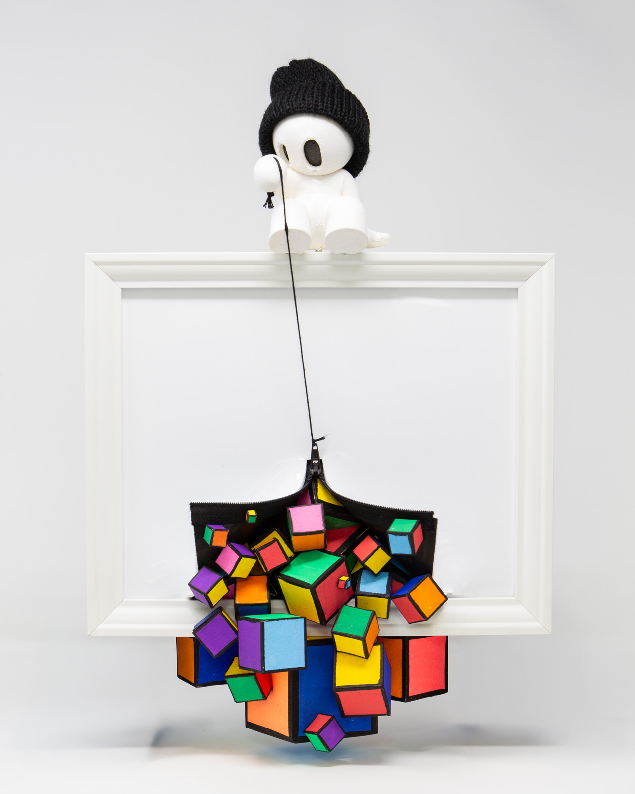 Cube Reveal Zip (Black Hat)